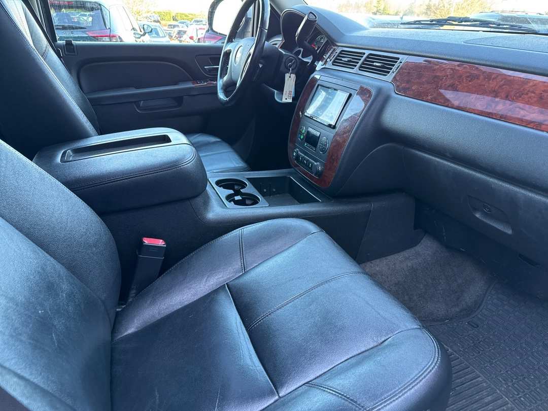 2014 Chevrolet Tahoe LT - Image 17