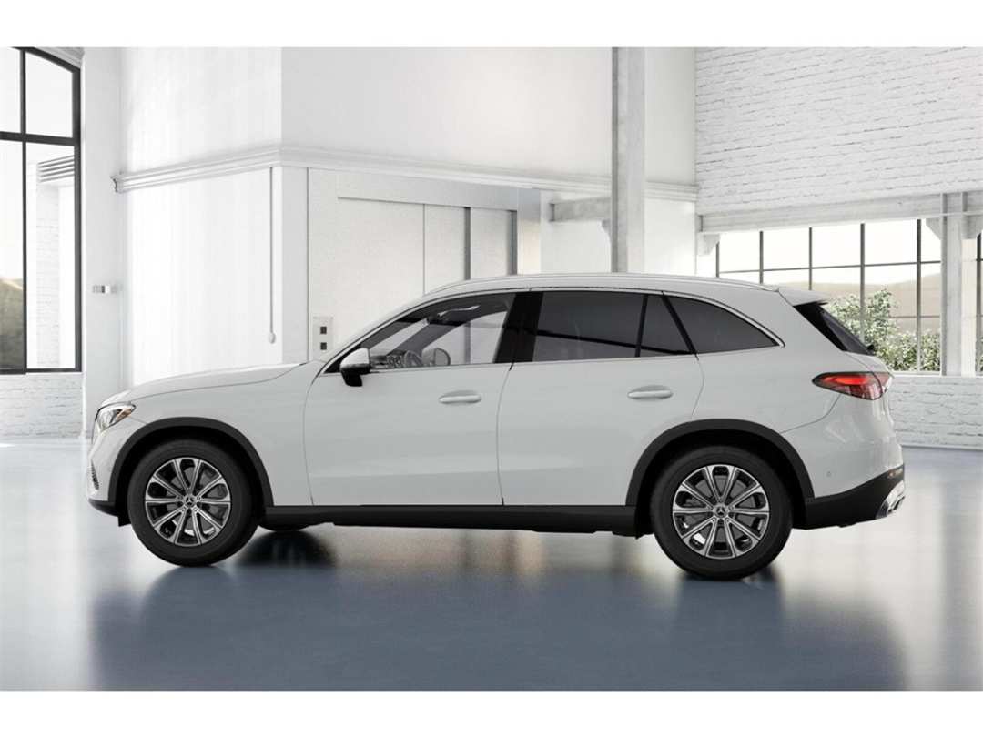 2026 Mercedes-Benz GLC GLC 300 - Image 33