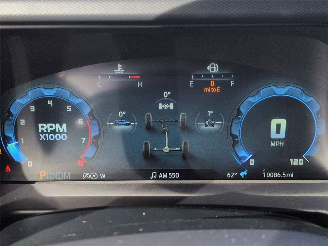 2025 Ford Bronco Badlands - Image 14