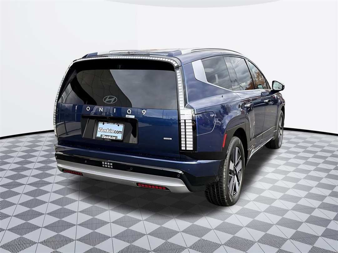 2026 Hyundai Ioniq 9 SEL - Image 7