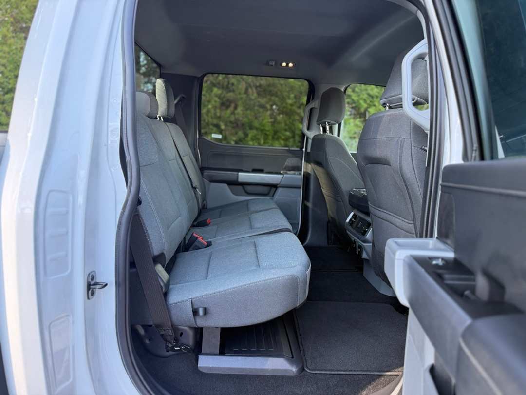 2025 Ford F-150 XLT - Image 20