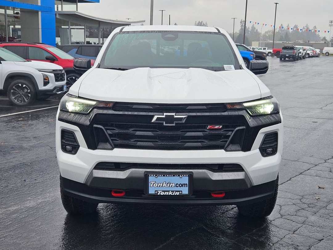 2026 Chevrolet Colorado Z71 - Image 9