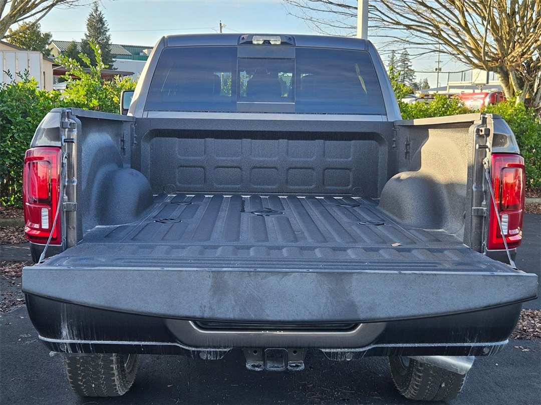 2026 Ram 2500 Laramie - Image 31