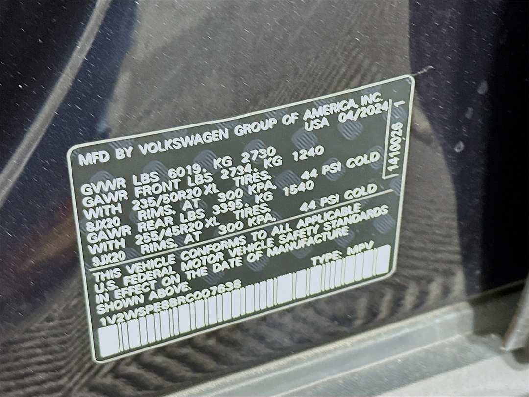 2024 Volkswagen Id.4 Pro S - Image 33