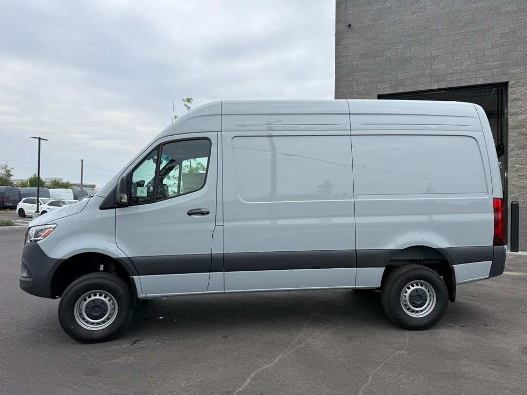 2025 Mercedes-Benz Sprinter 2500 Cargo 144 WB - Image 2