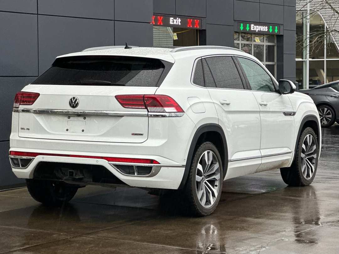 2021 Volkswagen Atlas Cross Sport 3.6L V6 SEL Premium RLine - Image 3