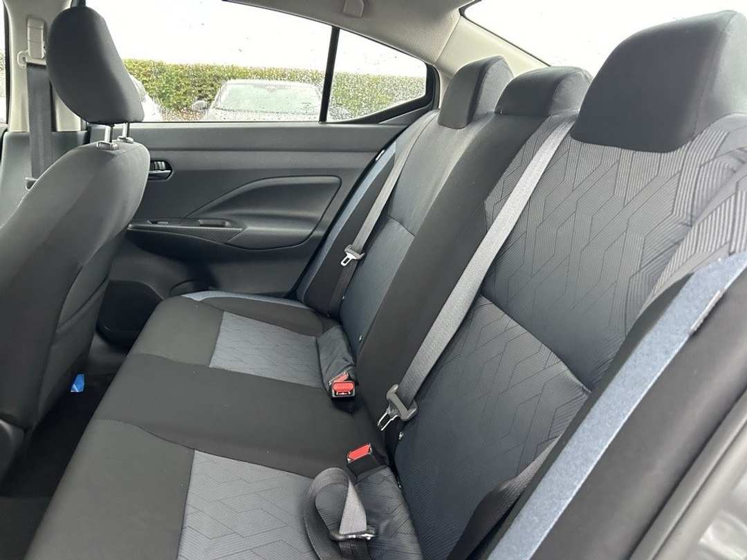 2025 Nissan Versa 1.6 SV - Image 23