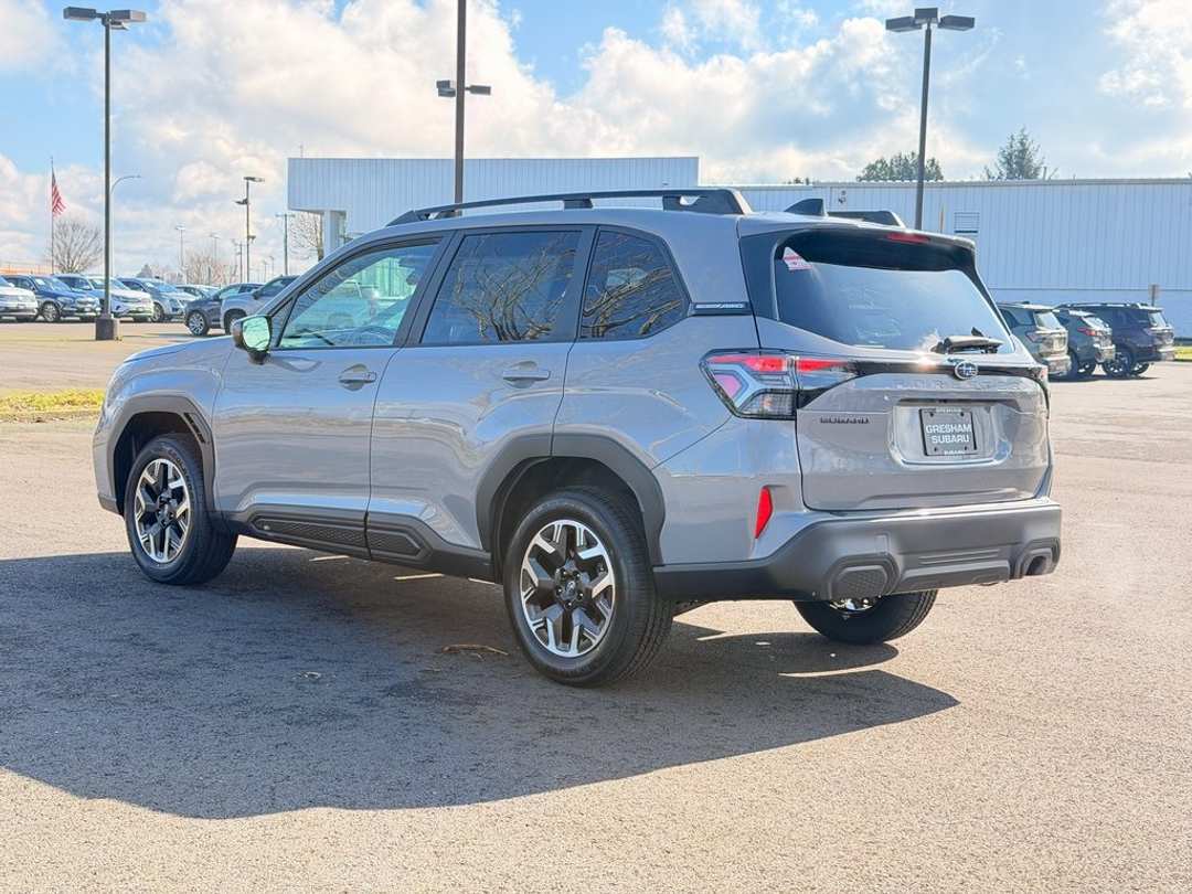 2026 Subaru Forester Premium - Image 5