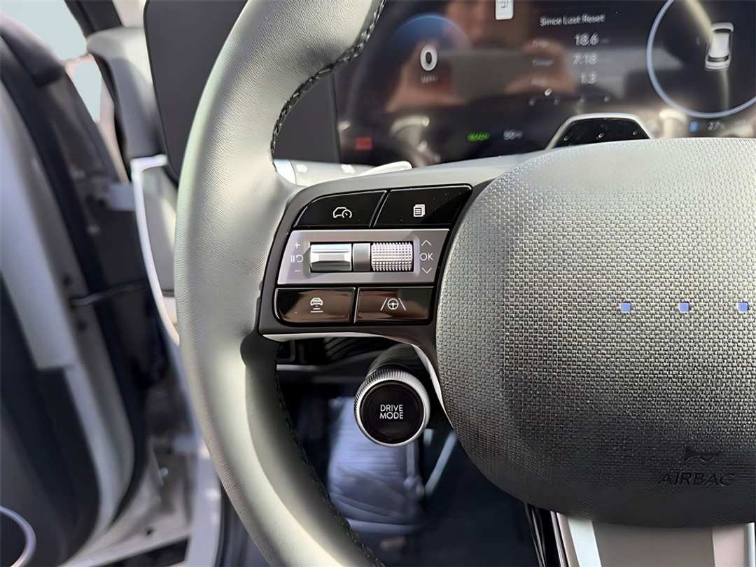 2026 Hyundai Ioniq 5 Limited - Image 16