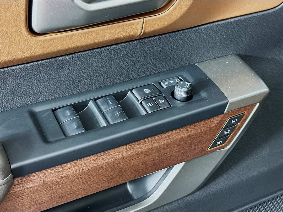 2026 Toyota Tundra 1794 Edition - Image 18