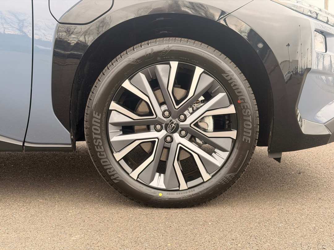 2026 Subaru Solterra Touring XT - Image 9