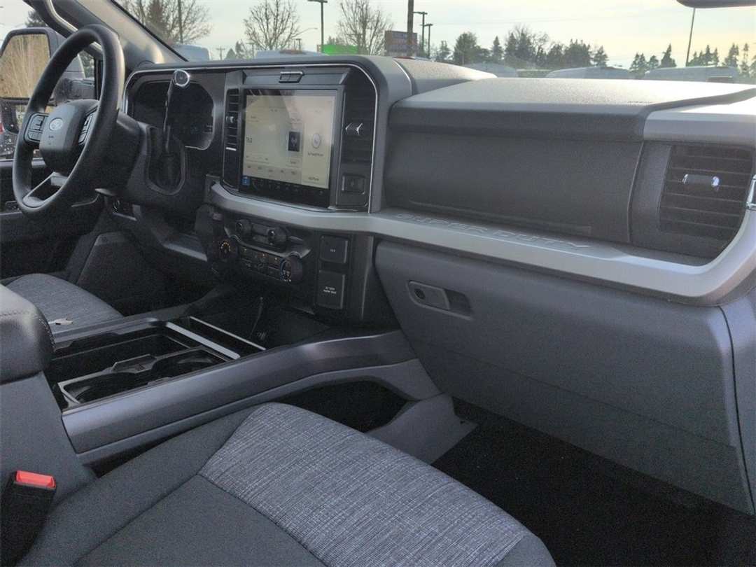 2026 Ford F-350Sd XLT - Image 30