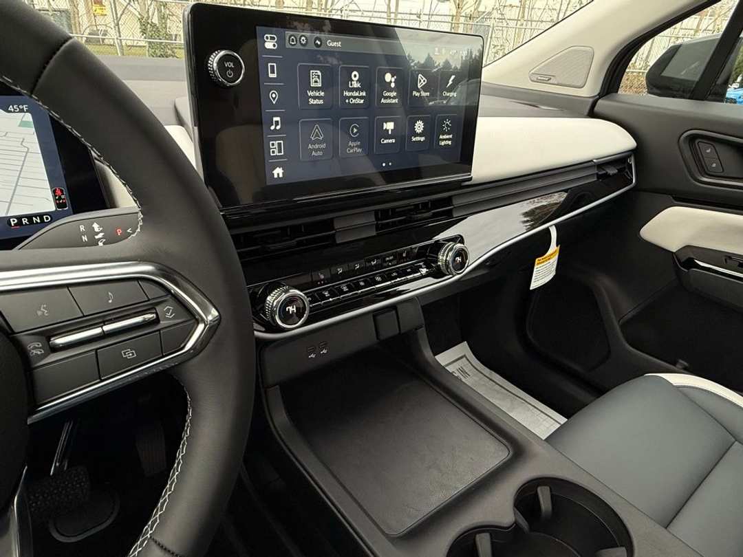 2025 Honda Prologue Touring - Image 23