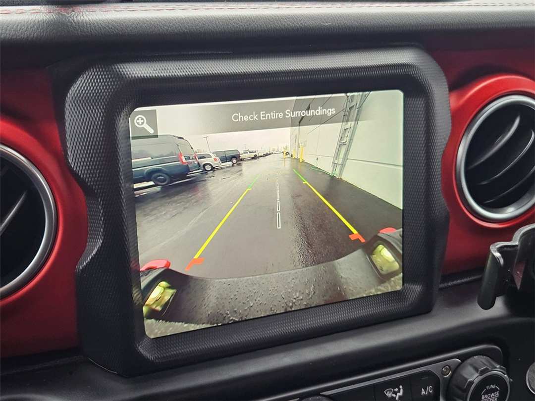 2020 Jeep Gladiator Rubicon - Image 21