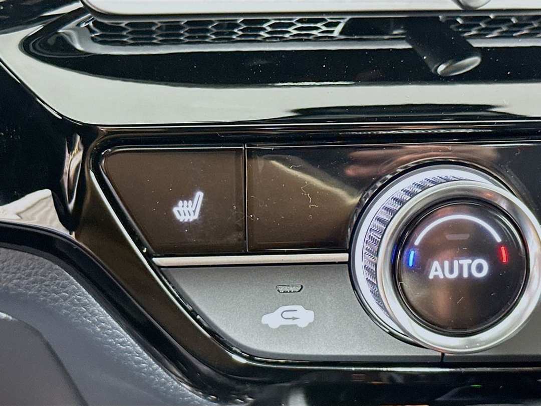 2026 Honda Civic Sport Touring - Image 19