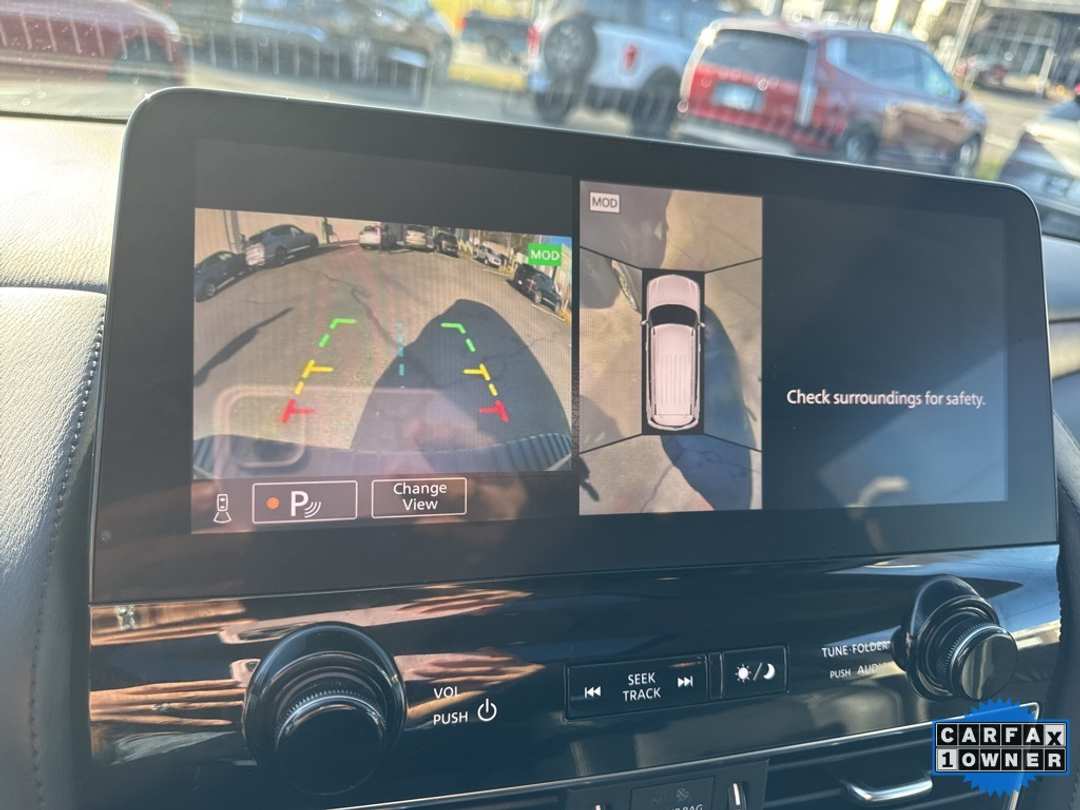 2024 Nissan Armada SL - Image 46