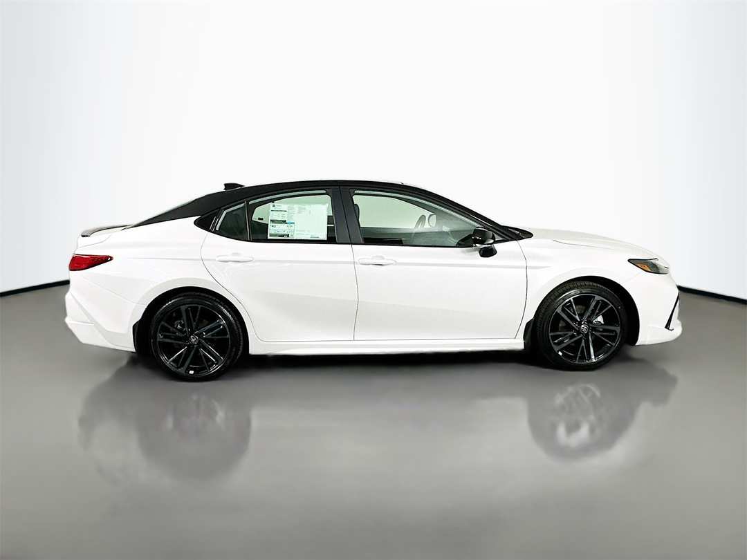 2026 Toyota Camry XSE - Image 8
