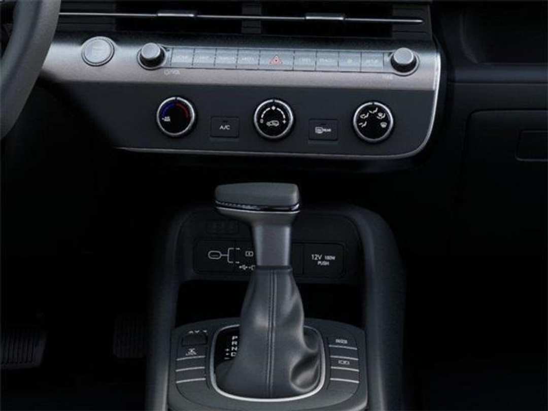 2026 Hyundai Kona SE - Image 16