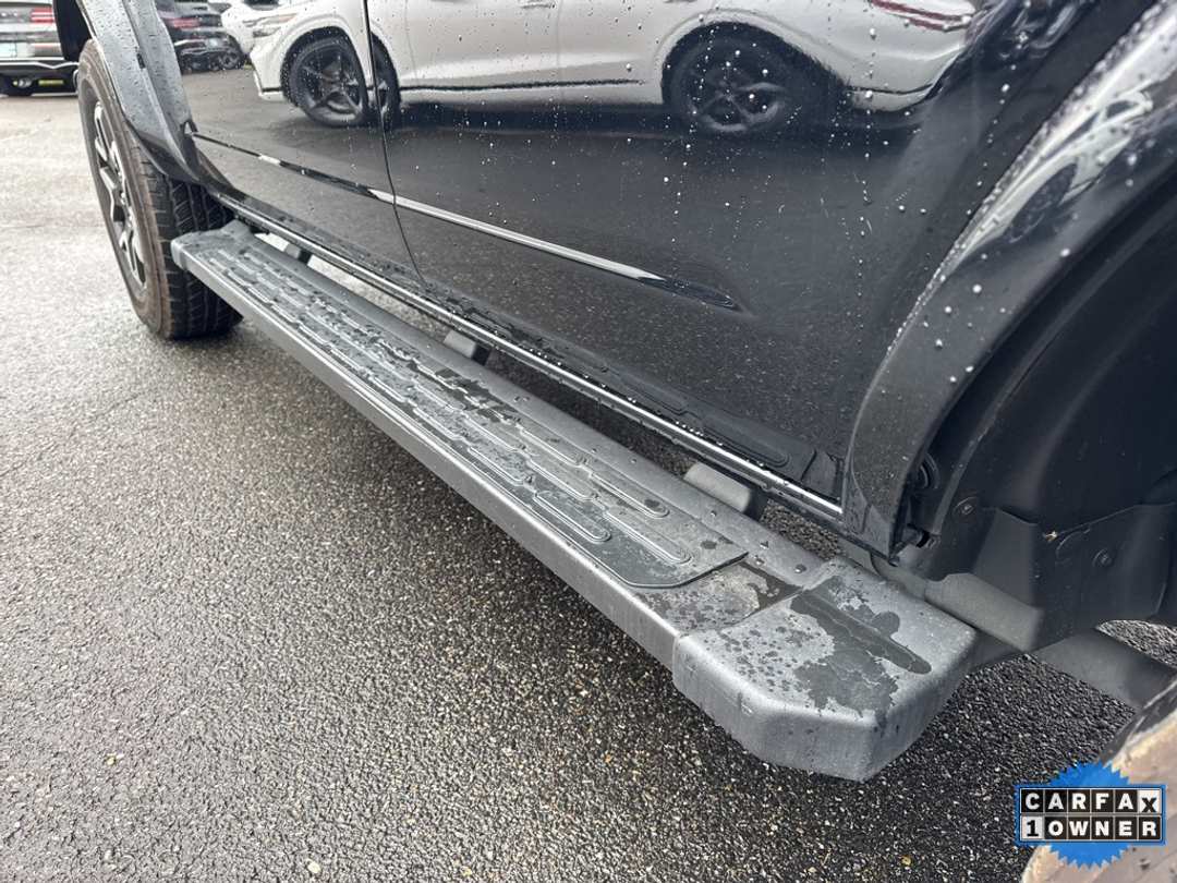 2024 Ford Bronco Outer Banks - Image 15