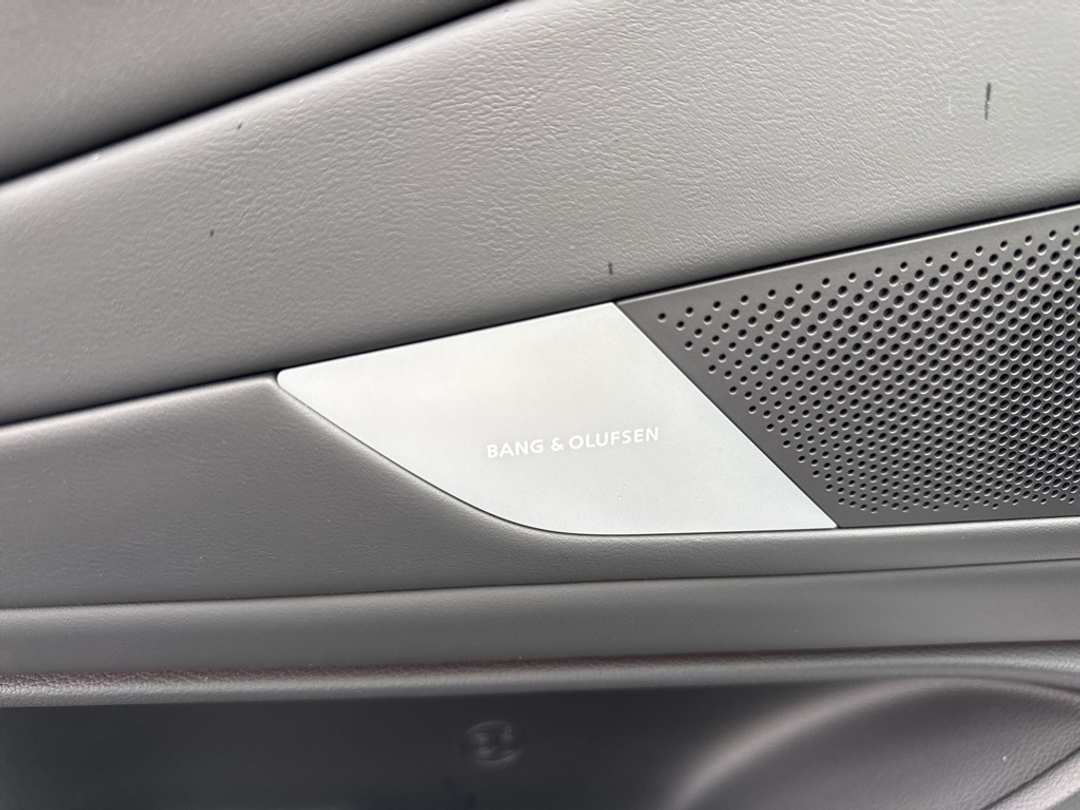 2026 Genesis G80 2.5T - Image 19