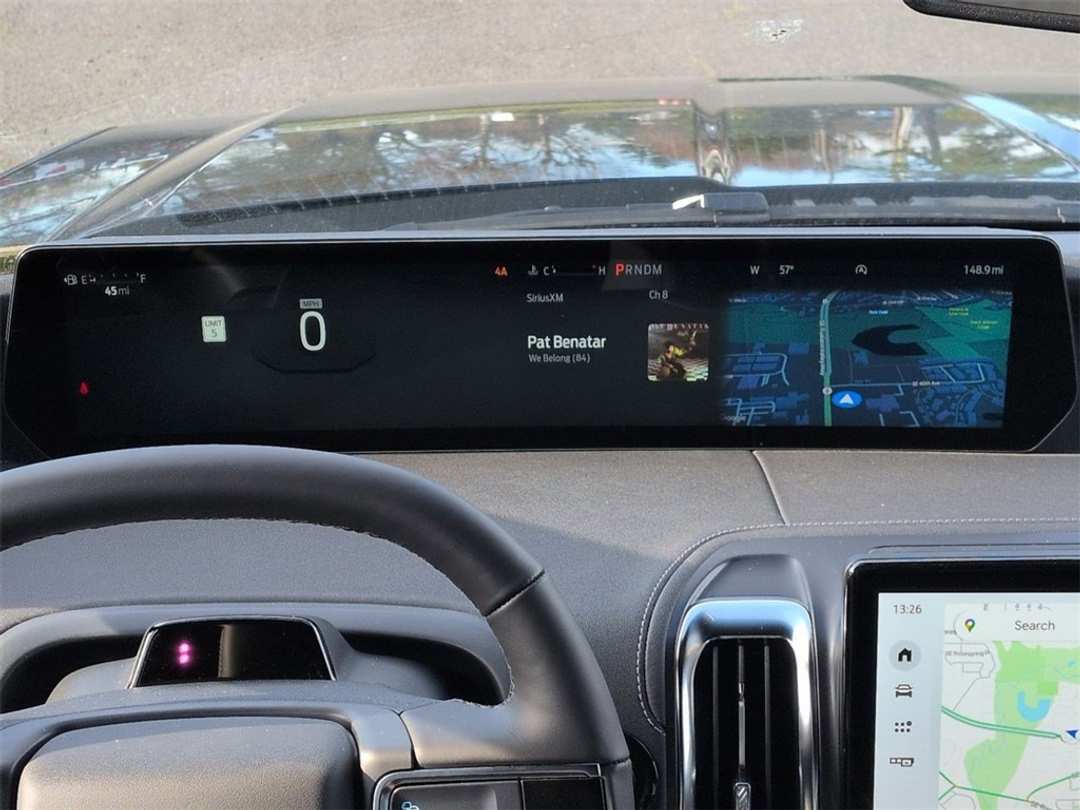 2025 Ford Expedition Platinum - Image 15