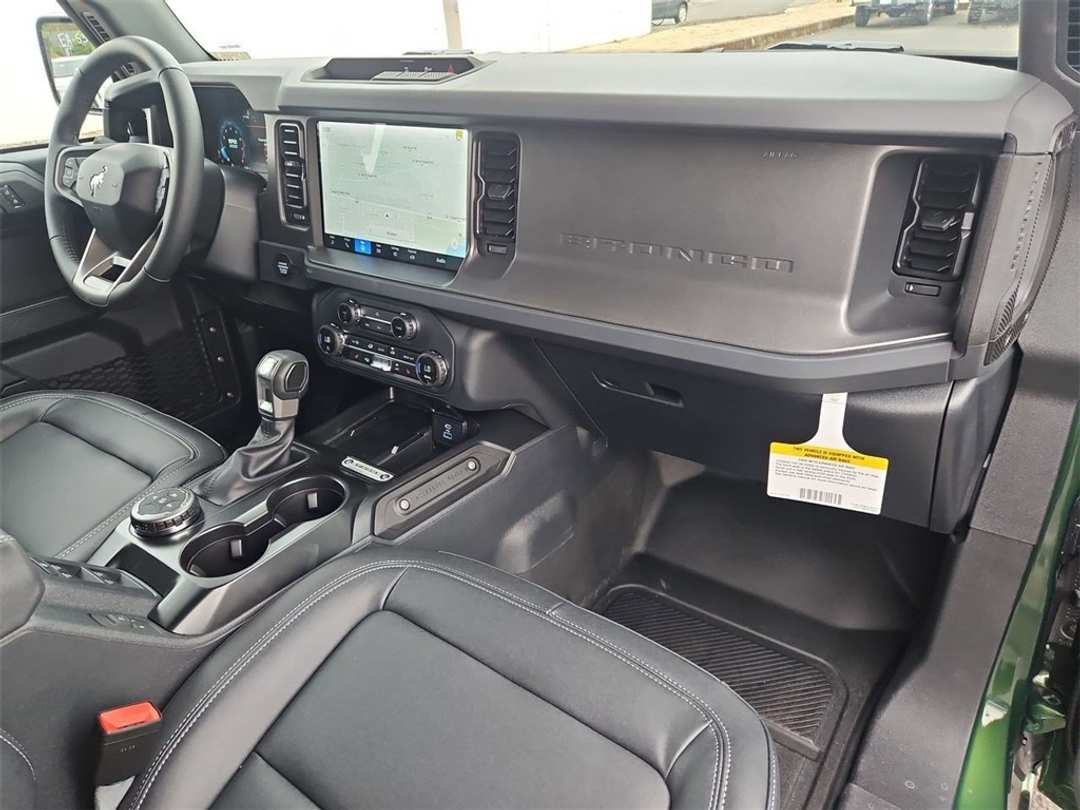 2025 Ford Bronco Big Bend - Image 33