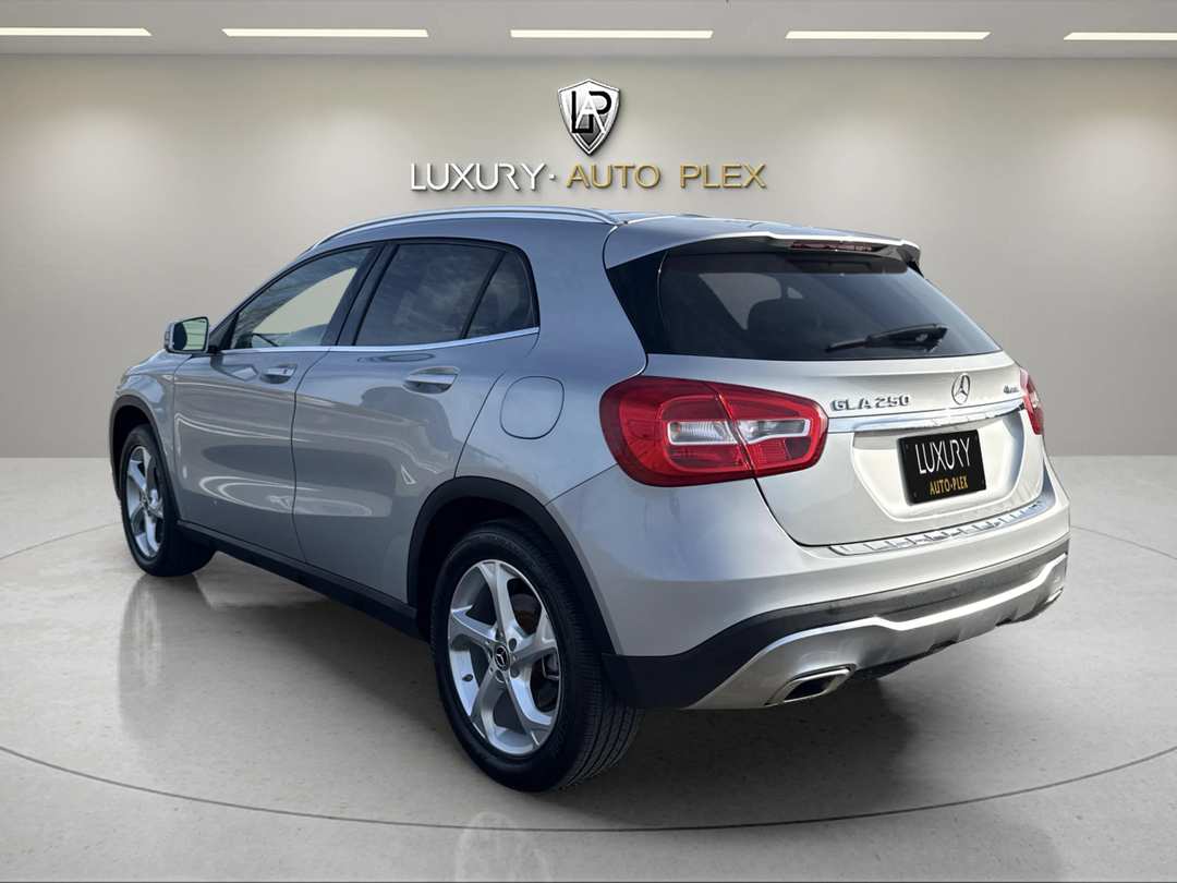 2018 Mercedes-Benz GLA GLA 250 - Image 3