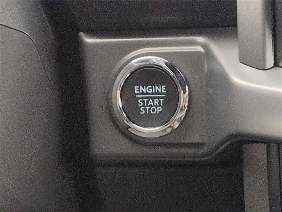 2026 Ford F-150 XLT - Image 16