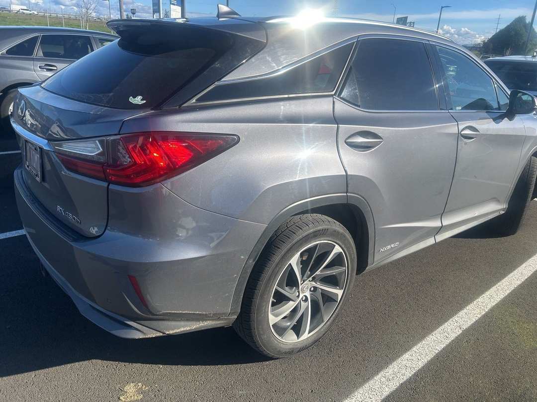 2017 Lexus RX 450h - Image 3