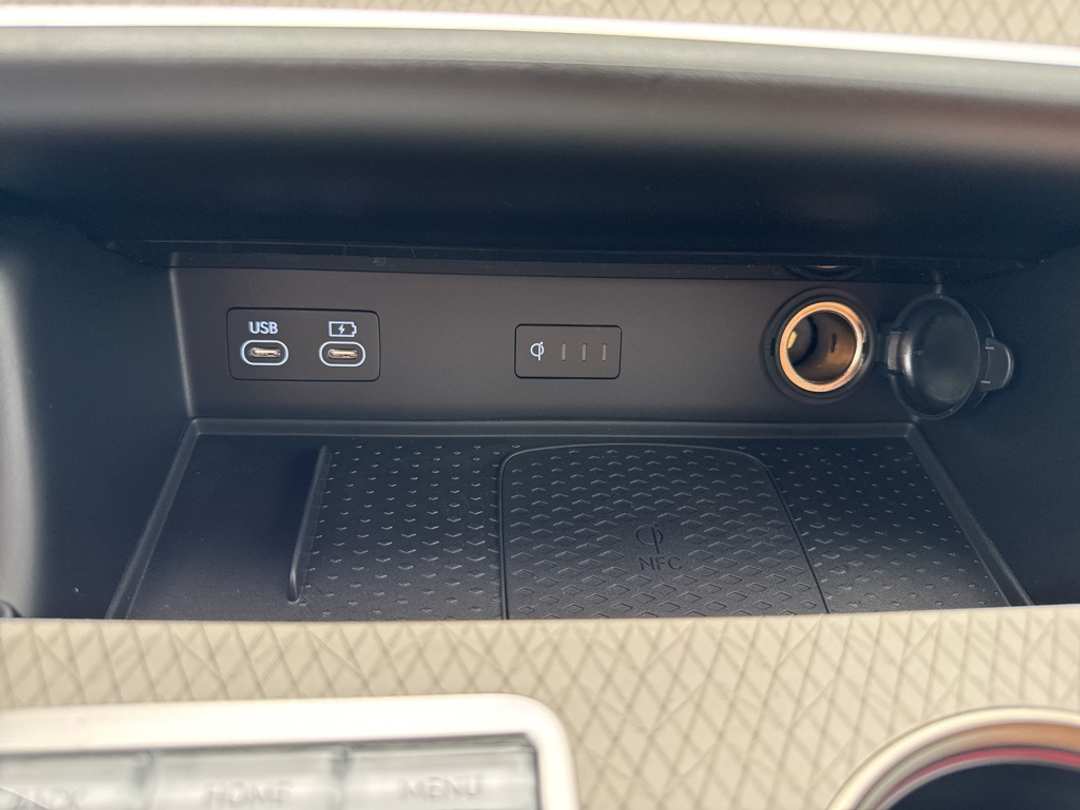 2026 Genesis Gv80 2.5T Prestige - Image 28