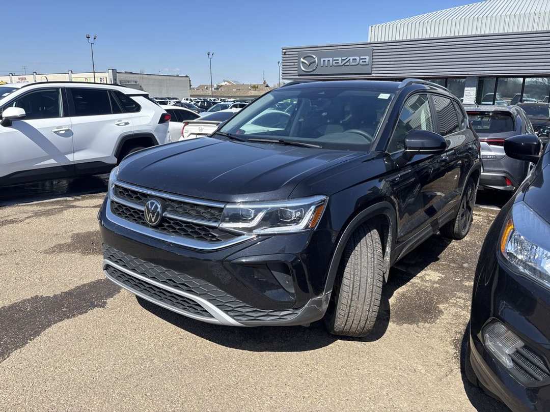 2024 Volkswagen Taos Highline - Image 2