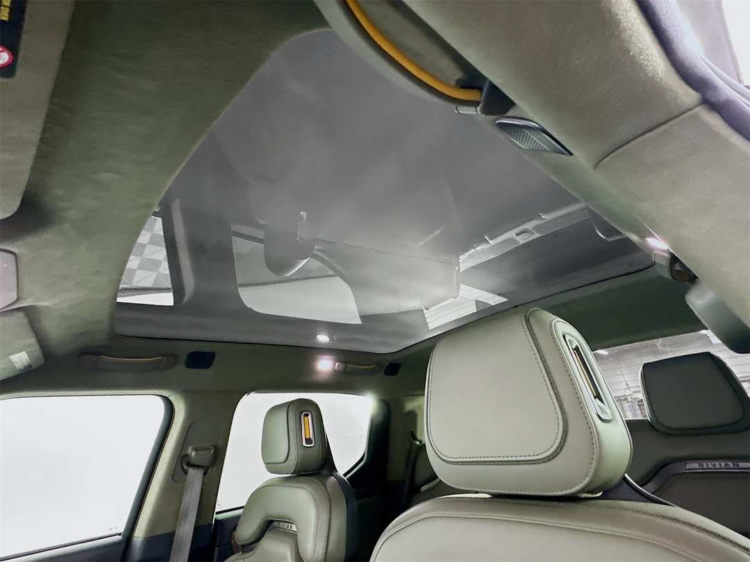 2022 Rivian R1T Launch Edition - Image 21