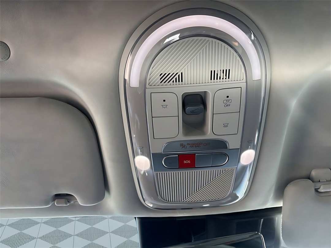 2026 Hyundai Ioniq 9 Performance Calligraphy - Image 26