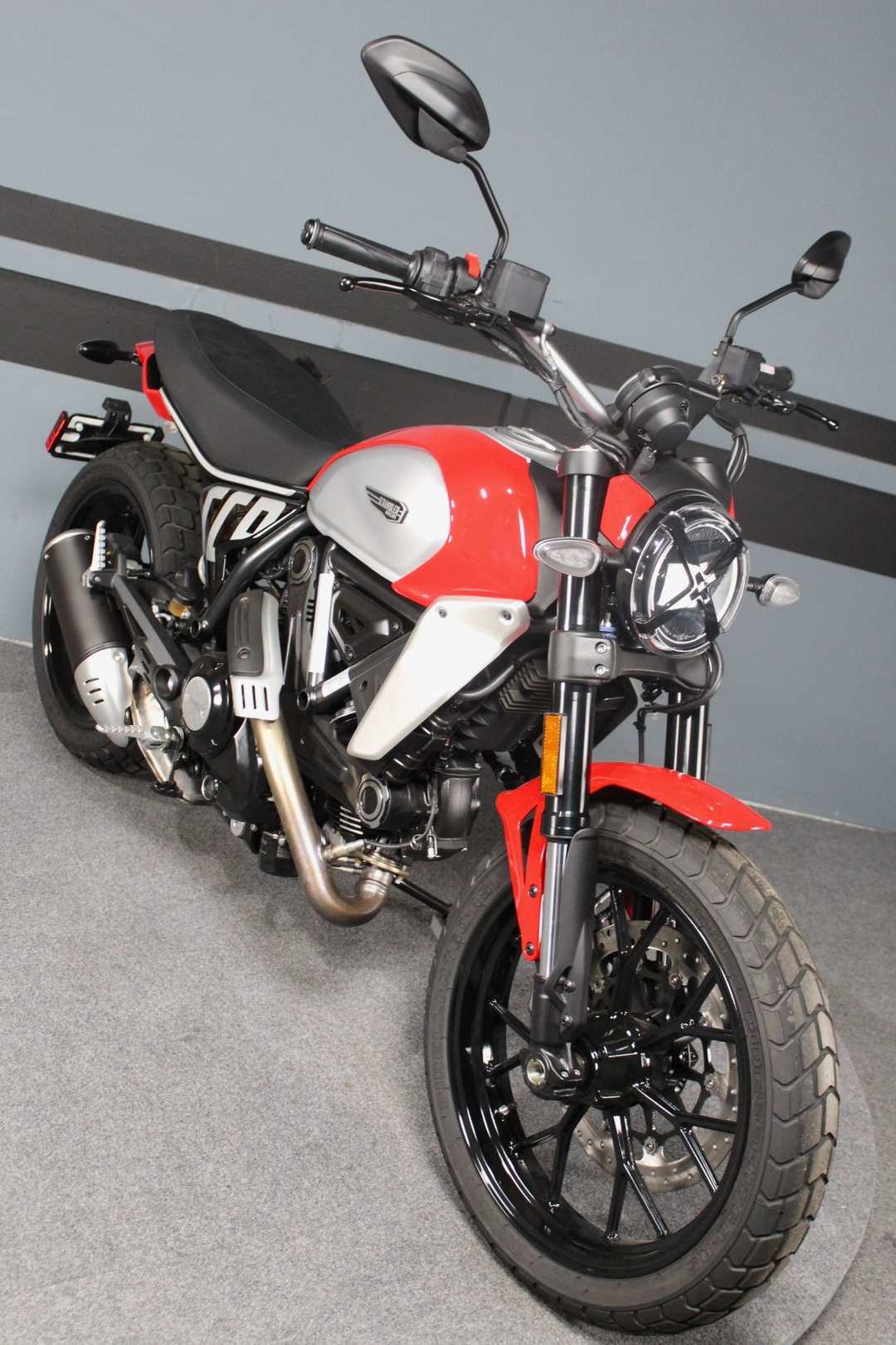 2023 Ducati Scrambler Icon - Image 2