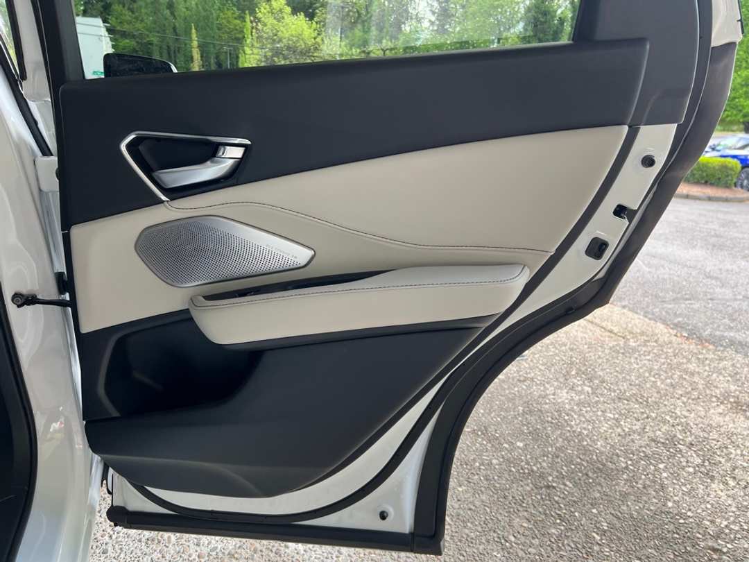 2026 Acura RDX Advance Package - Image 25