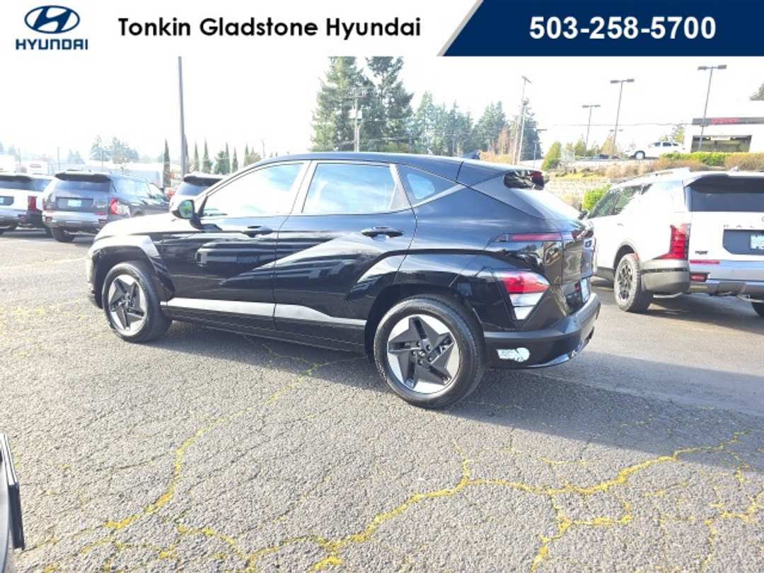 2024 Hyundai Kona SE - Image 7