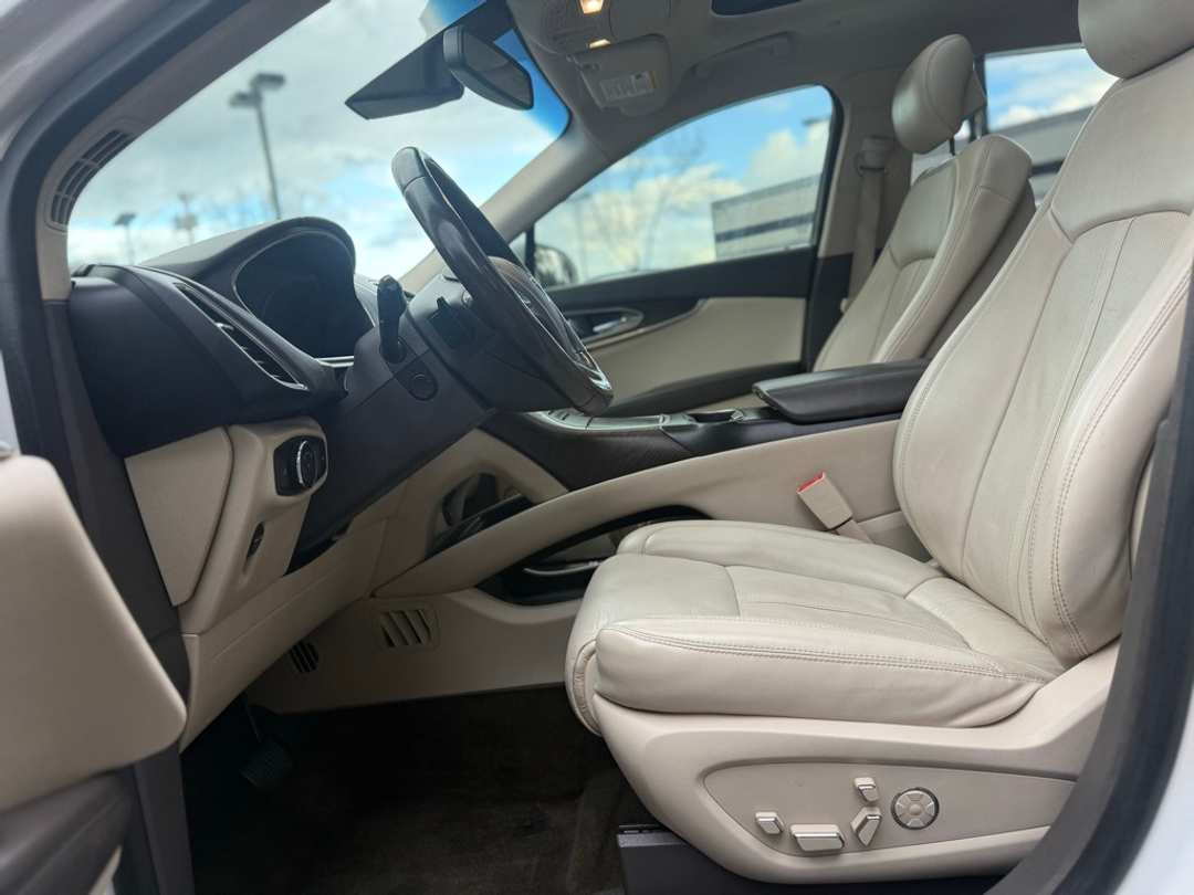 2018 Lincoln Mkx Reserve - Image 25