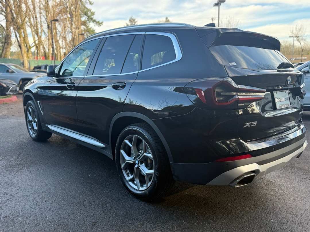 2023 BMW X3 xDrive30i - Image 8