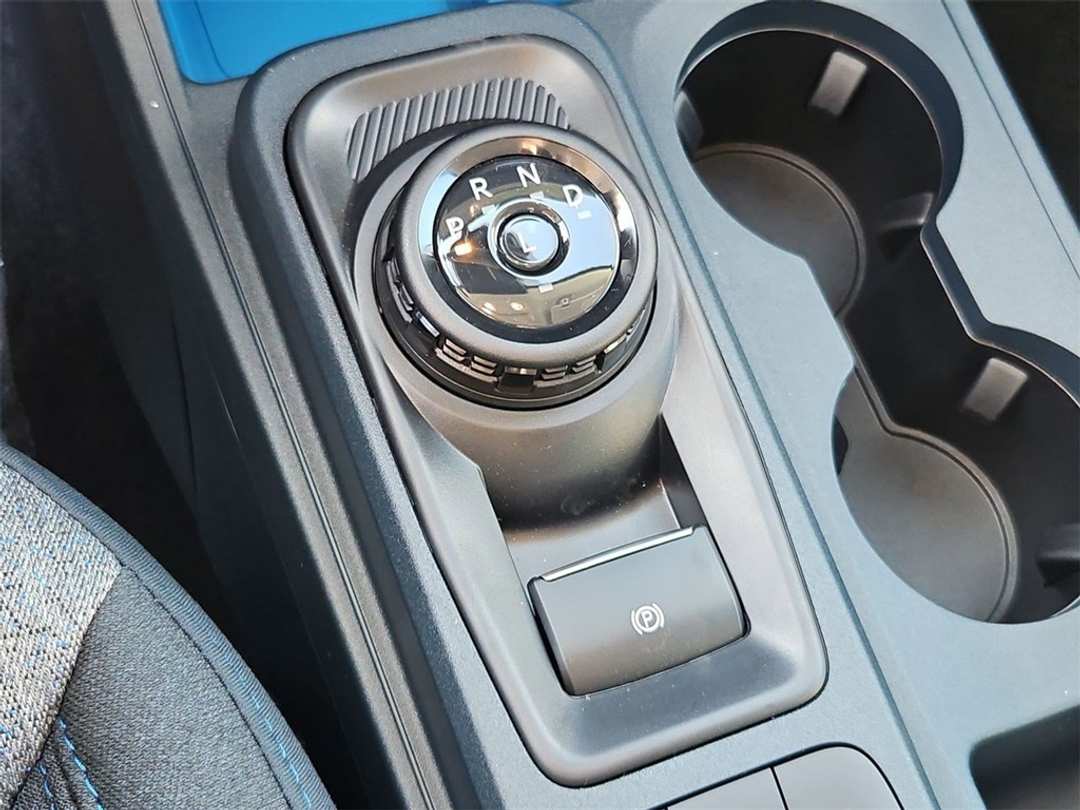 2025 Ford Maverick XLT - Image 17