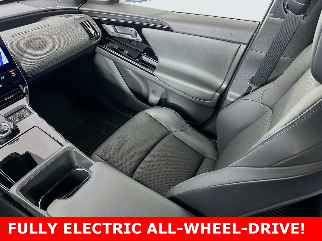 2023 Subaru Solterra Limited - Image 22