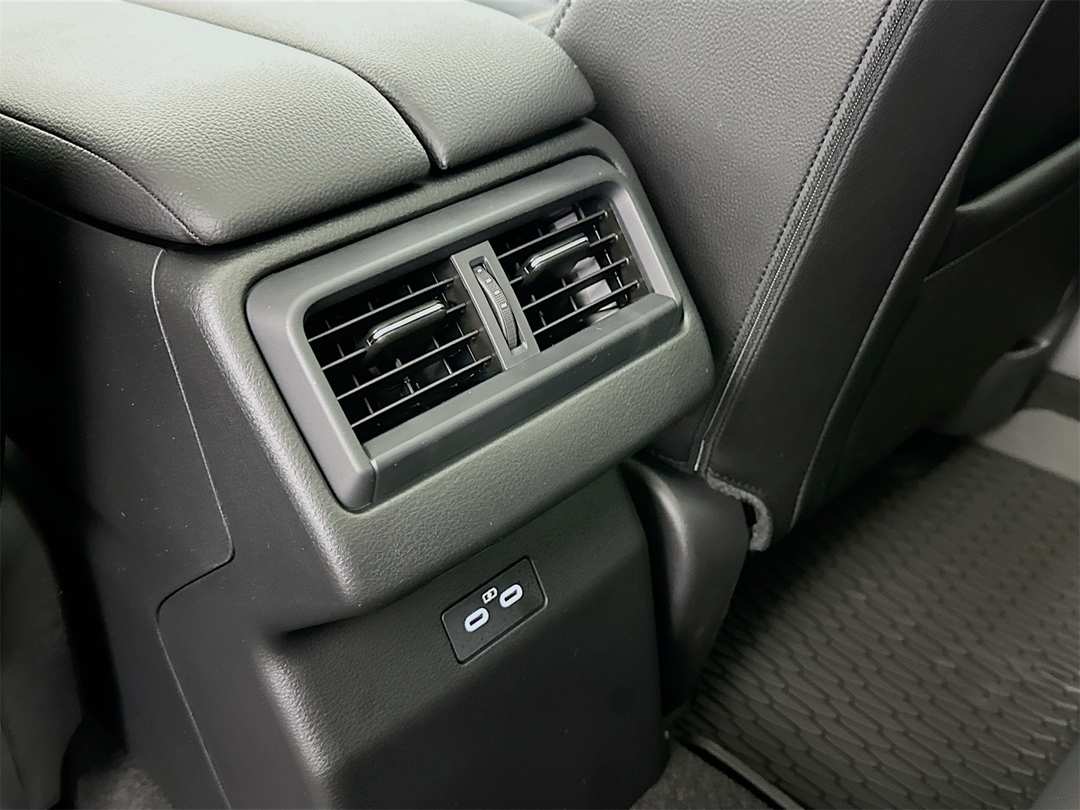 2026 MAZDA Cx-50 Premium - Image 27