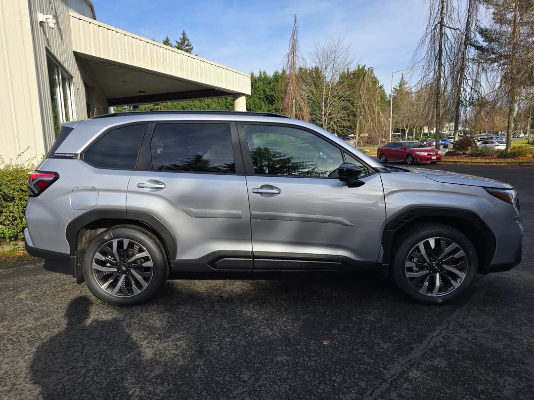 2026 Subaru Forester Touring - Image 3