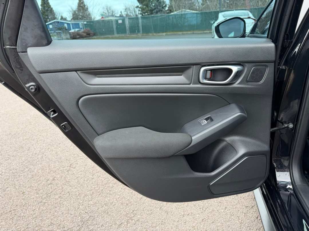 2024 Honda Civic Sport - Image 30