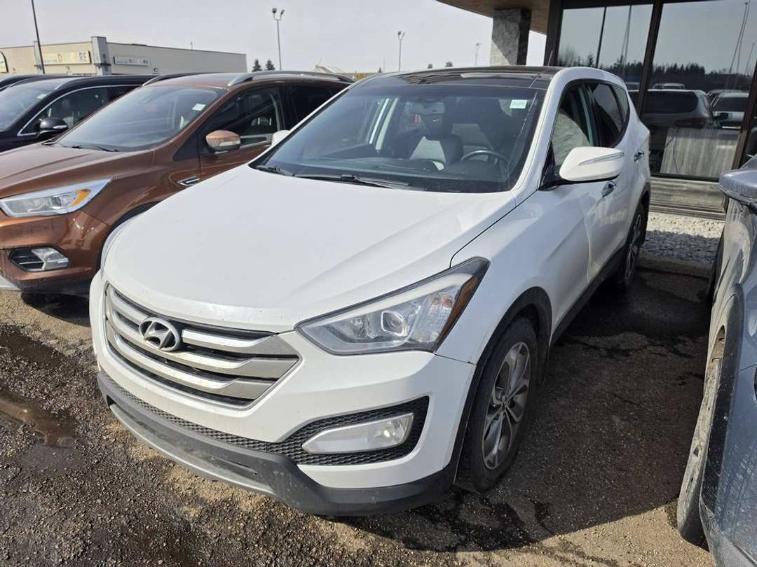 2013 Hyundai Santa Fe SPORT - Image 2