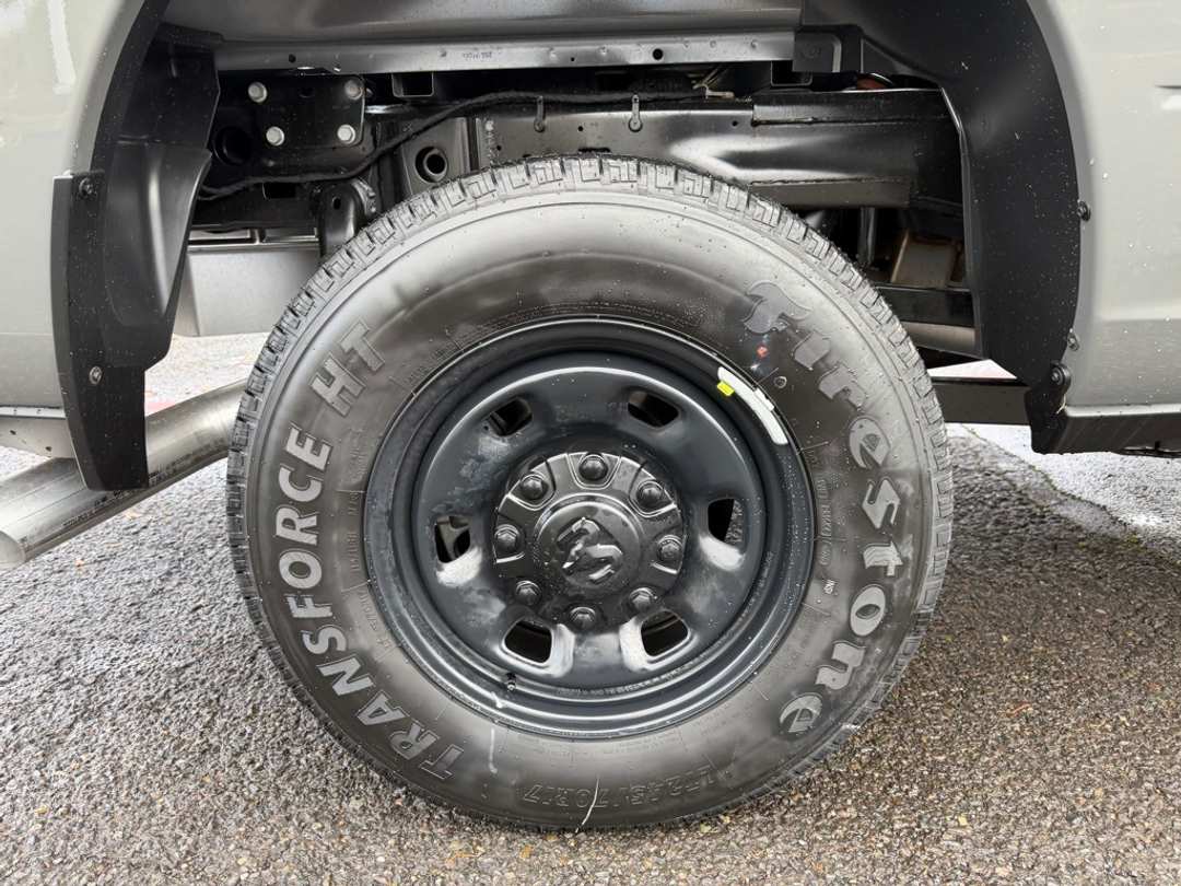 2026 Ram 2500 Tradesman - Image 9