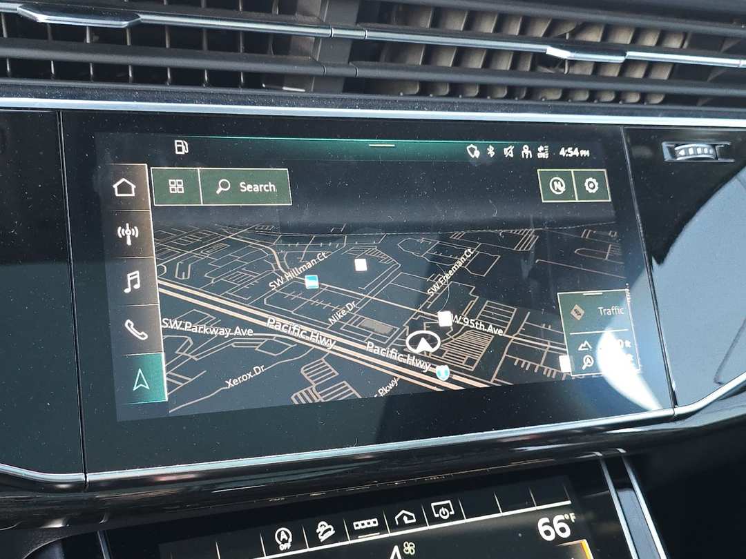 2022 Audi Q7 45 Premium - Image 19