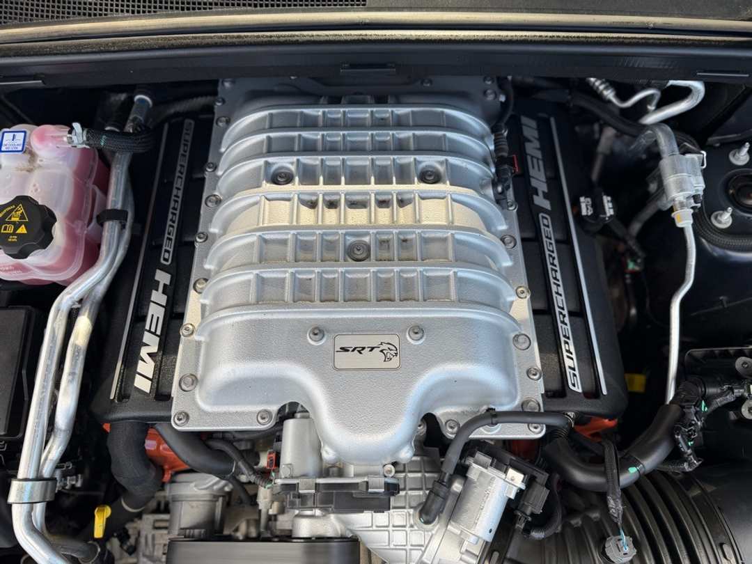 2025 Dodge Durango SRT Hellcat - Image 30