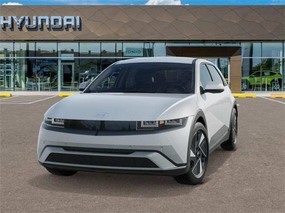 2026 Hyundai Ioniq 5 SEL - Image 6