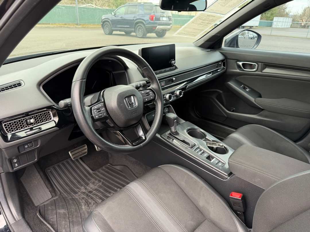 2024 Honda Civic Sport - Image 16