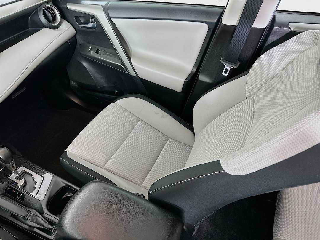 2018 Toyota Rav4 Adventure - Image 24